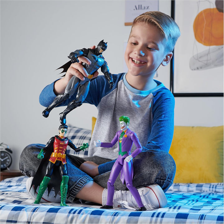Spin Master Batman 30cm Figuren-Set aus Batman (Rebirth), Robin und Joker, inkl. Stoffumhang, origin