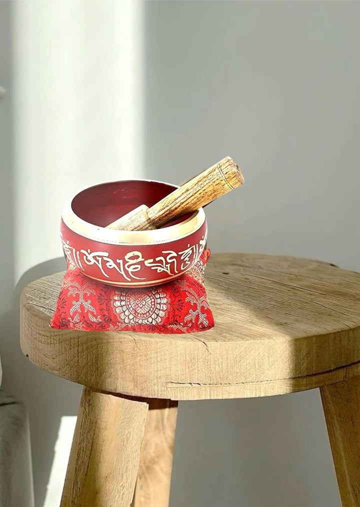 Ajuny Tibetische Klangschale Set Handgefertigte Messing-Schale In Rot mit Stock & Kissen Meditation