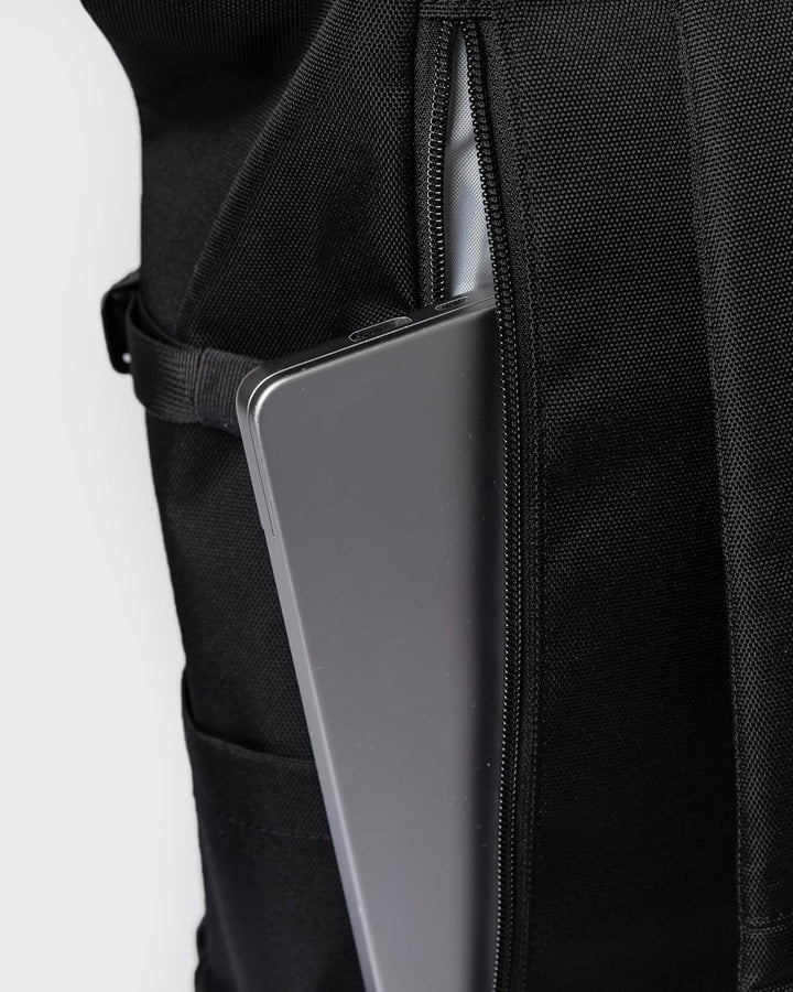 Sandqvist Icon Rolltop Backpack L Backpack Black/ Black With Black Leather, Black/ Black With Black