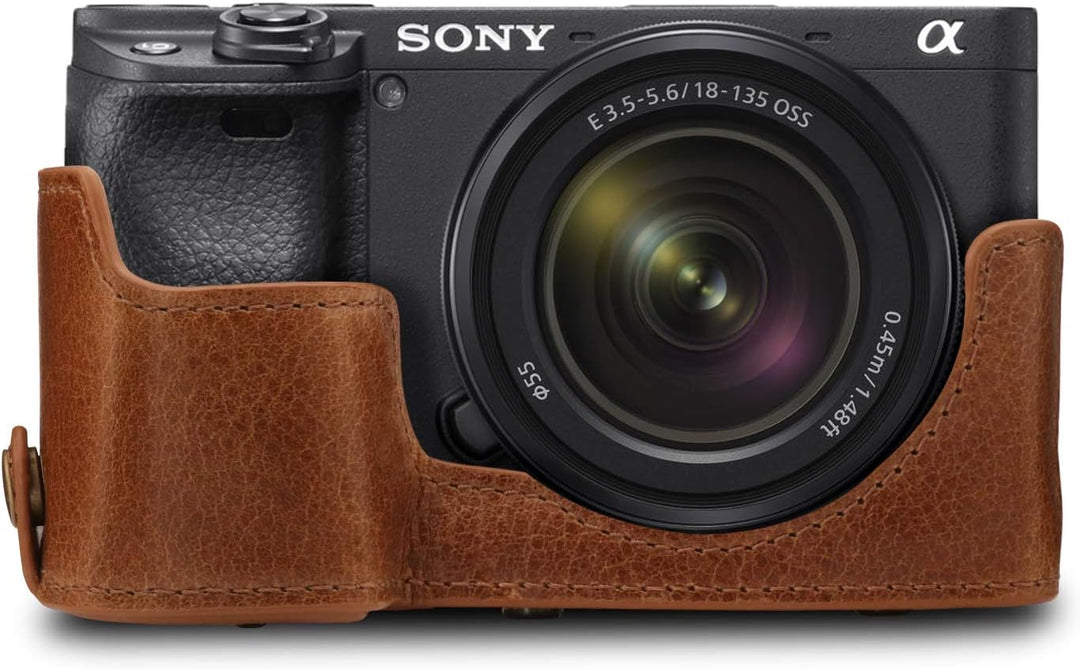 MegaGear Ever Ready Echtleder Kameratasche mit Trageriemen kompatibel mit Sony Alpha A6100, A6400 (1