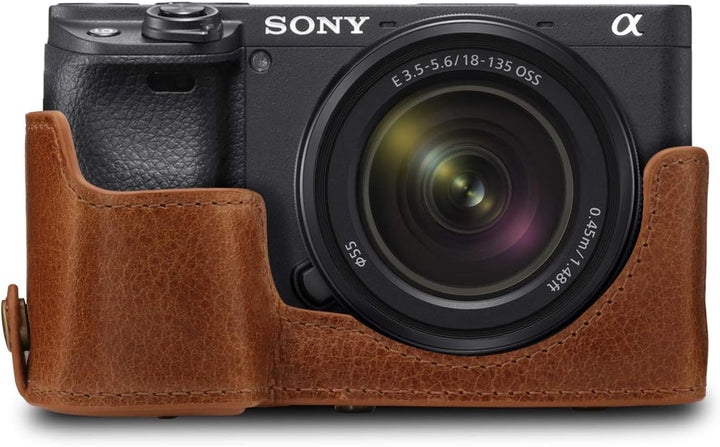 MegaGear Ever Ready Echtleder Kameratasche mit Trageriemen kompatibel mit Sony Alpha A6100, A6400 (1