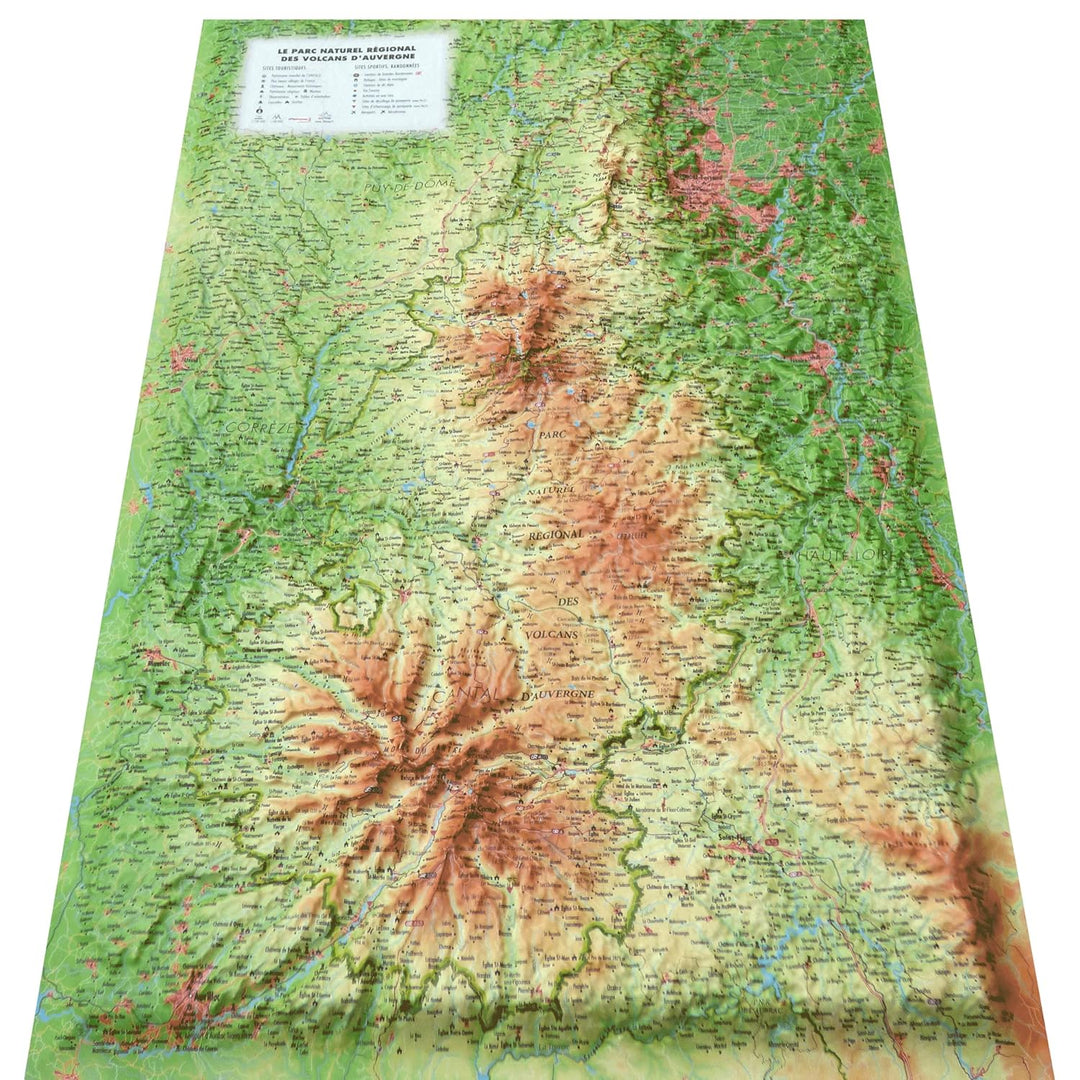 CARTE EN RELIEF DU PARC NATUREL REGIONAL DES VOLCANS D'AUVERGNE: CARTE EN RELIEF DU PARC NATUREL REG