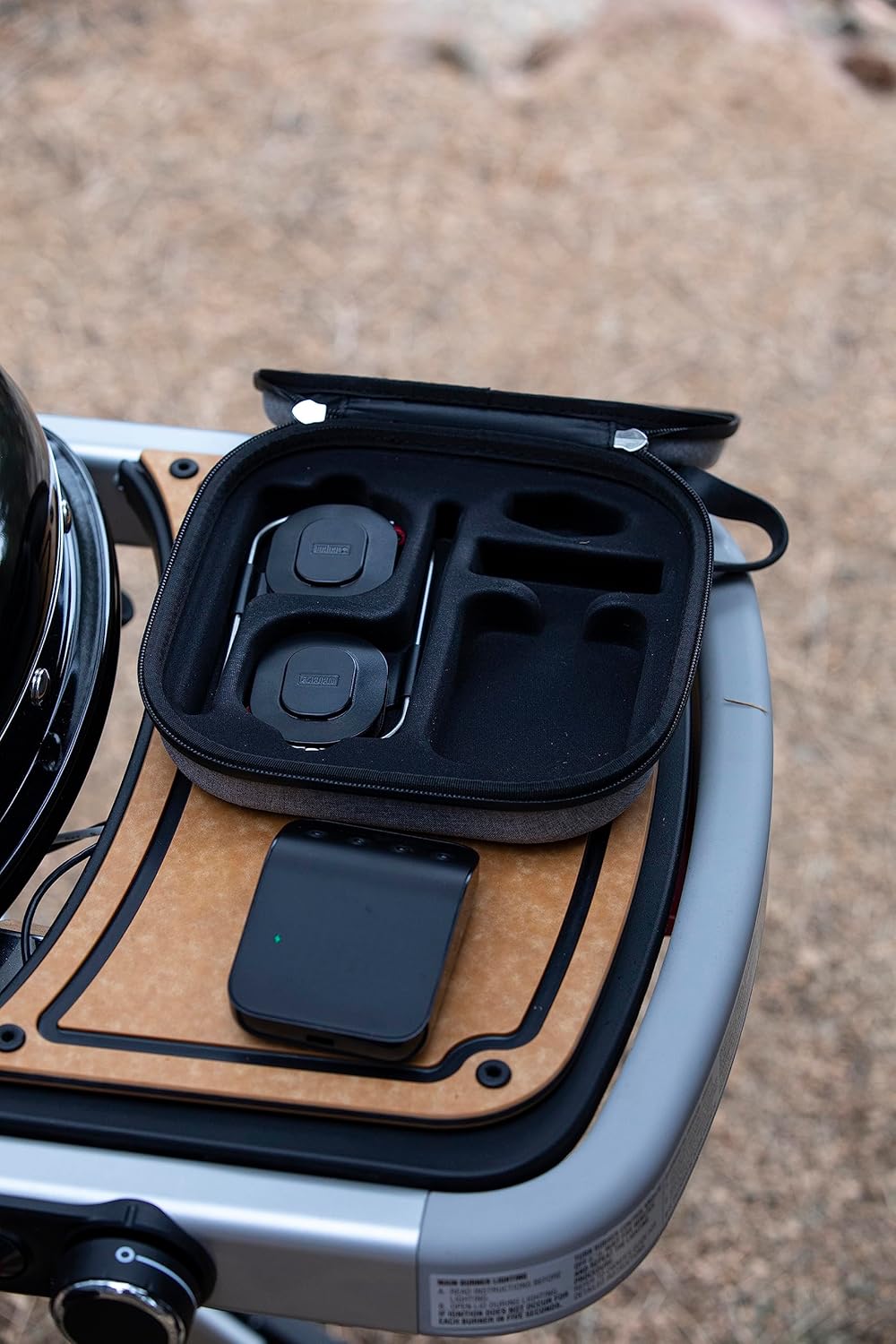Weber Connect Aufbewahrungs- und Transporttasche Connect Smart Grilling Hub, Stossfestes Design, Sta