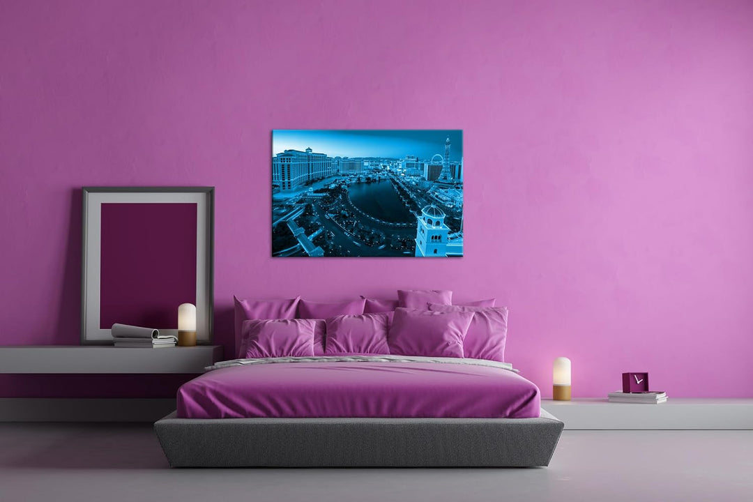 deyoli Las Vegas Skyline Format: 100x70 cm Effekt: Monocrome Blau als Leinwandbild, Motiv fertig ger