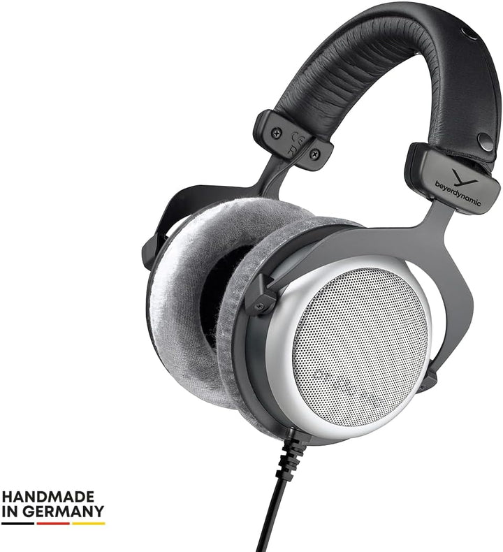 beyerdynamic DT 880 PRO Over-Ear-Studiokopfhörer in schwarz. Halboffene Bauweise, kabelgebunden, Stu