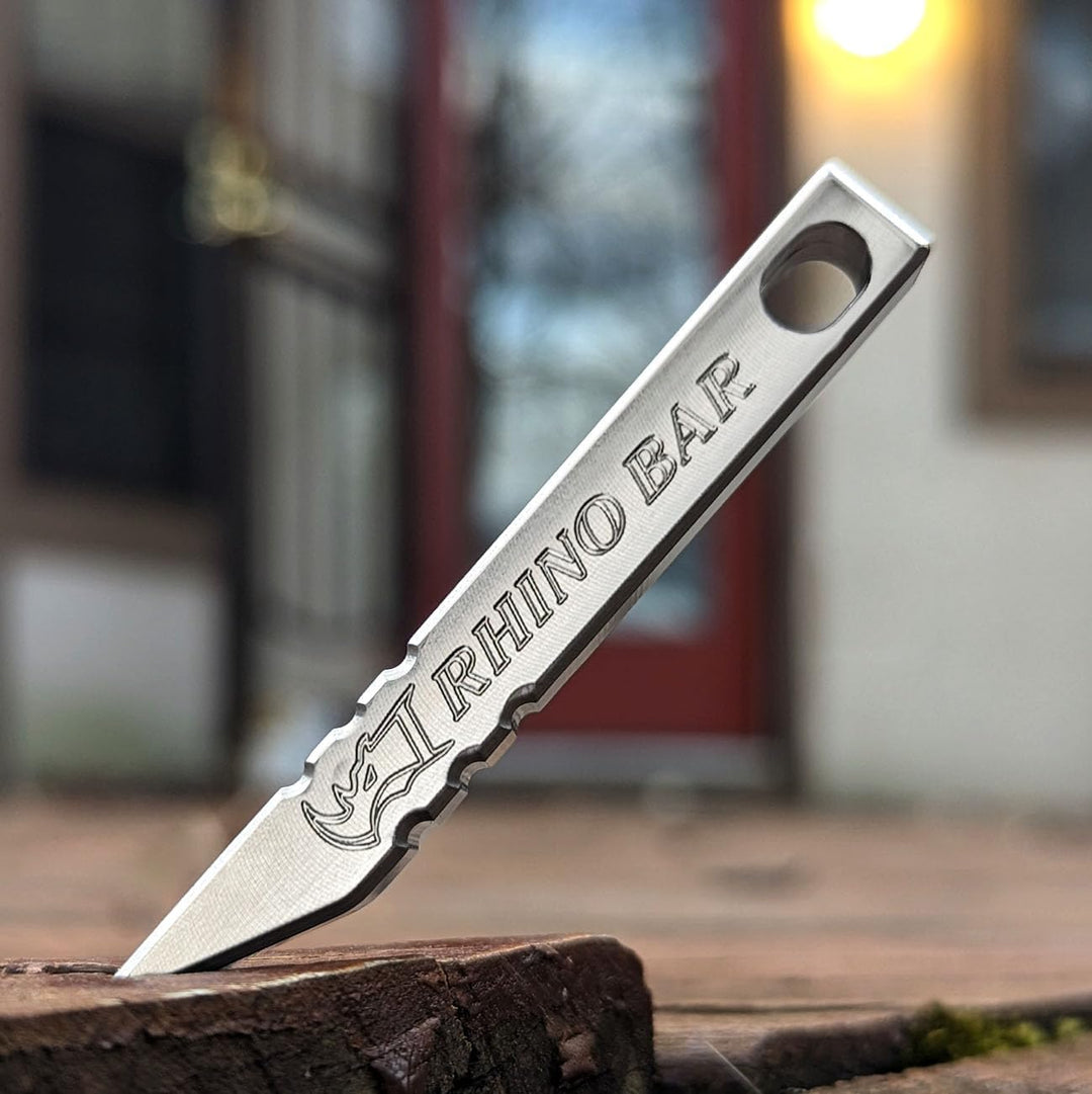 Milspin Rhino Bar EDC Mini-Hebeleisen aus Edelstahl, Schlüsselanhänger mit Schraubendreher, Boxöffne
