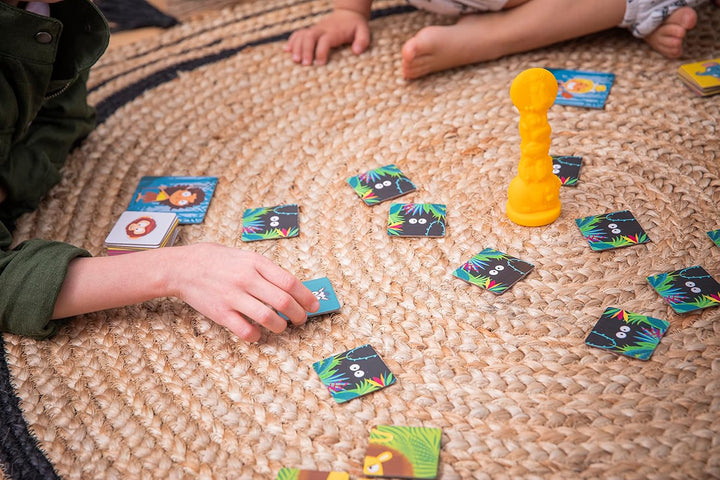 Asmodee Zygomatic, Jungle Speed Kids, Card Game, Ages 4+, 2-6 Players, 15 Minutes Playing Time, Jung