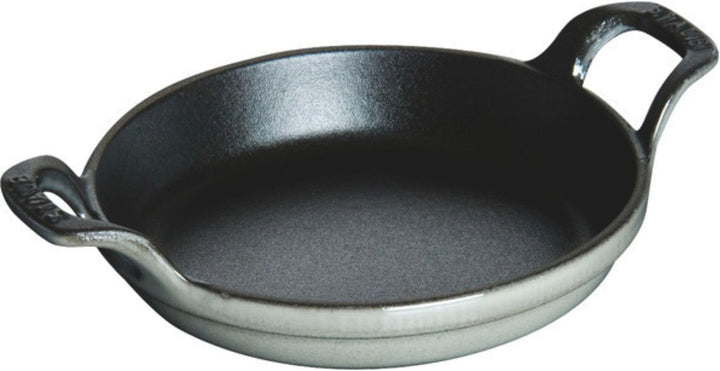 Staub Mini-Auflaufform, rund (12 cm, 0,25 L mit mattschwarzer Emaillierung im Inneren der Auflauffor