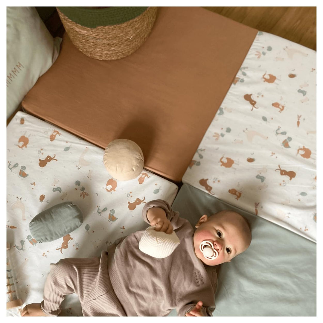 TINÉO - Krabbeldecke – Aktivitätsmatte – Spielteppich für Babys – Motorikmatte – Bodenmatte für Baby