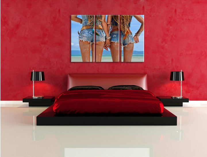 Pixxprint Hippiemädchen in Shorts als Leinwandbild | Grösse: 3 Teilig (120x80) | Wandbild| Kunstdruc