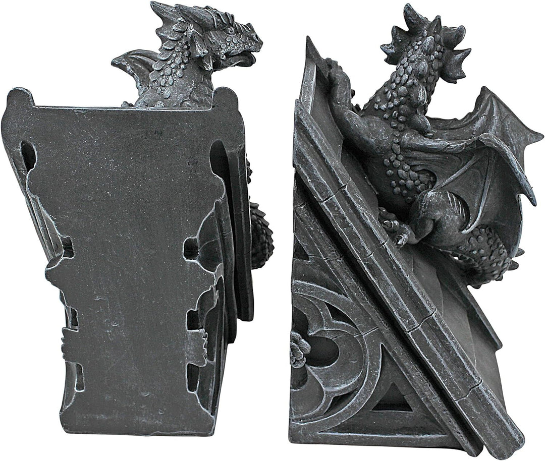 Design Toscano Buchstütze in Form von gotischen Schlossdrachen, Masse: 12,5 x 4 x 20,5 cm Einzelbett