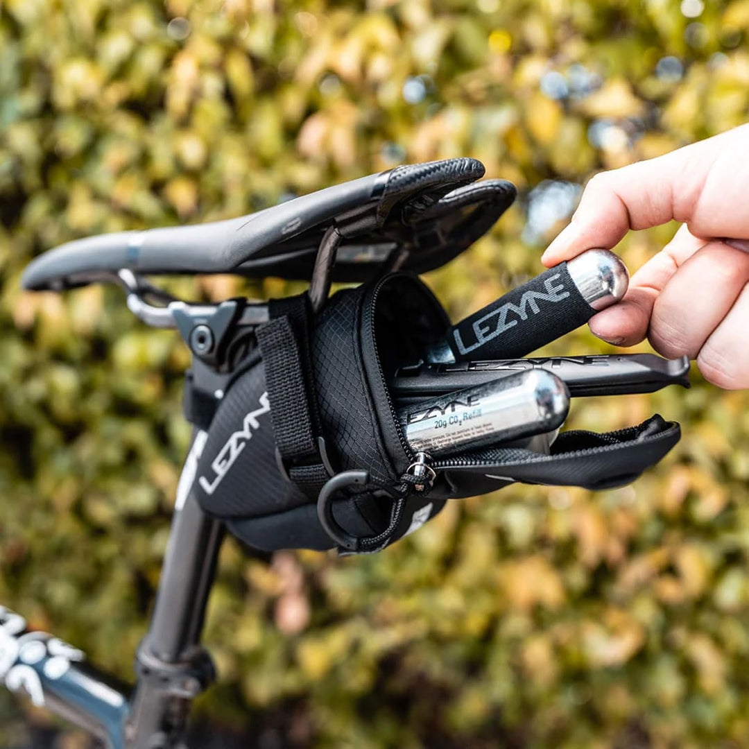 Lezyne Trinkrucksäcke, Satteltaschen + Zubehör Caddy, M 0,6 Schwarz, 0,6 Schwarz