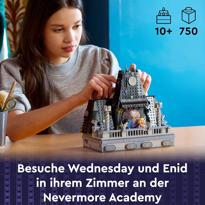 LEGO Wednesday: Wednesdays und Enids Zimmer im Studentenwohnheim, Nevermore Academy zum Sammeln und