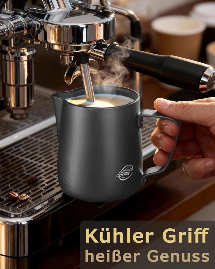 Pro@Home43 Barista Milchkännchen Edelstahl schwarz anthrazit 600ml (auch 350ml) inkl. Latte Art Stif