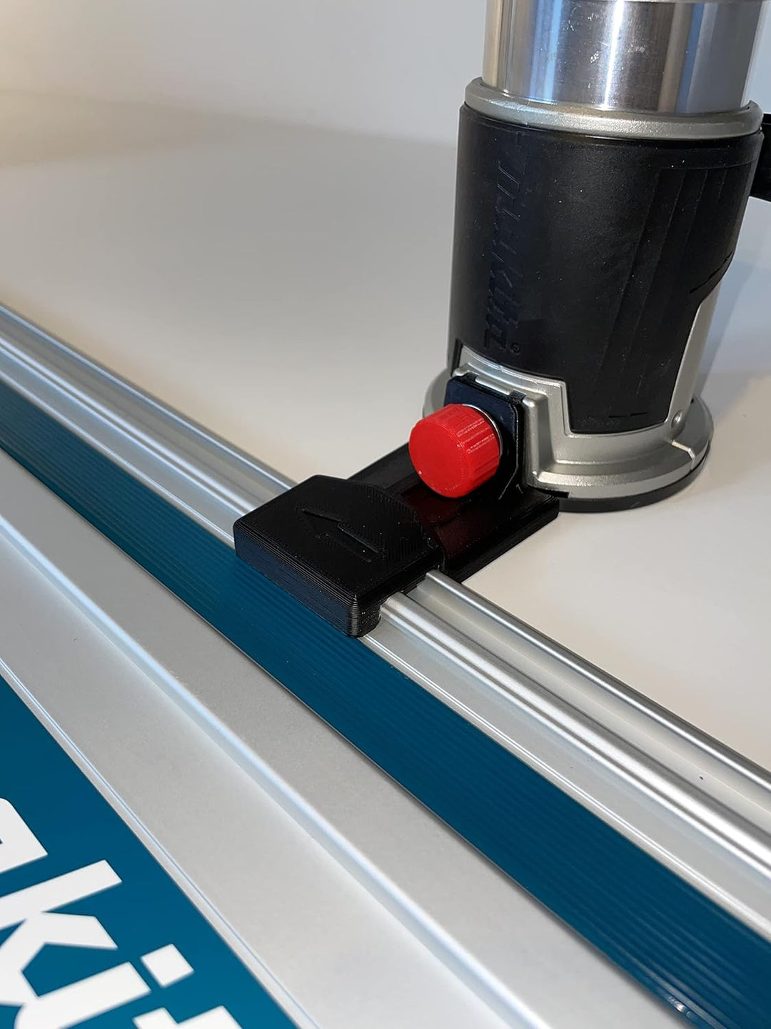 Schienenadapter für Makita RT0700CX2J DRT50Z an Makita Führungsschiene