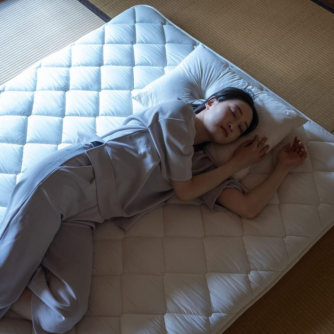EMOOR Japanische Futon Matratze CLASSE 140 x 200 cm Weiss Hergestellt in Japan, Faltbar Schlaf Tradi