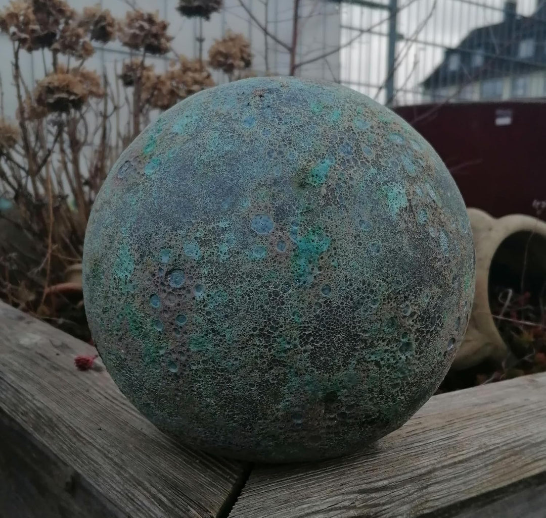 Generisch NEU !! 2. Wahl !! Kugel ø ca. 30 cm aus frostfesten Steinzeug Keramik- anthrazit grau glän
