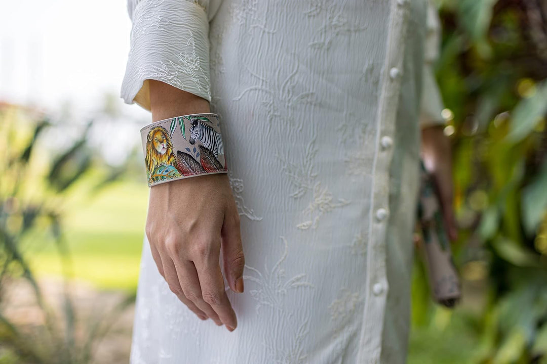 Anuschka Lederarmband für Frauen, Handbemalt, Grössenverstellbar African Adventure, African Adventur