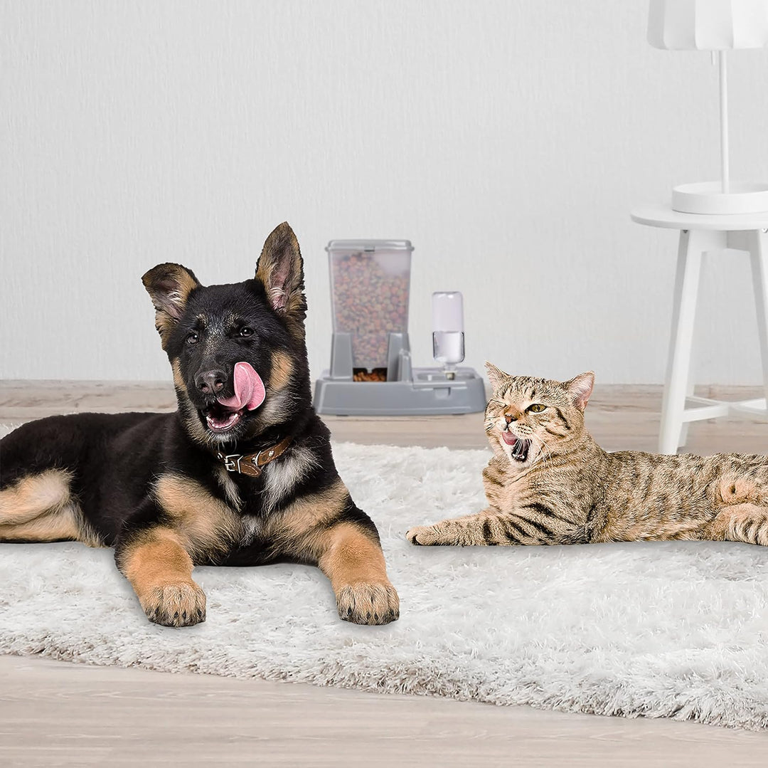 Relaxdays Wasser- und Futterspender, Futterautomat Katzen & Hunde, Flasche, Kunststoff, HBT 34x34,5x
