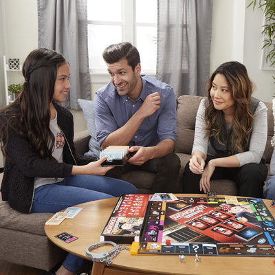 Monopoly Dreiecks, Gesellschaftsspiel, Brettspiel für die Familie, französische Version, ab 8 Jahren