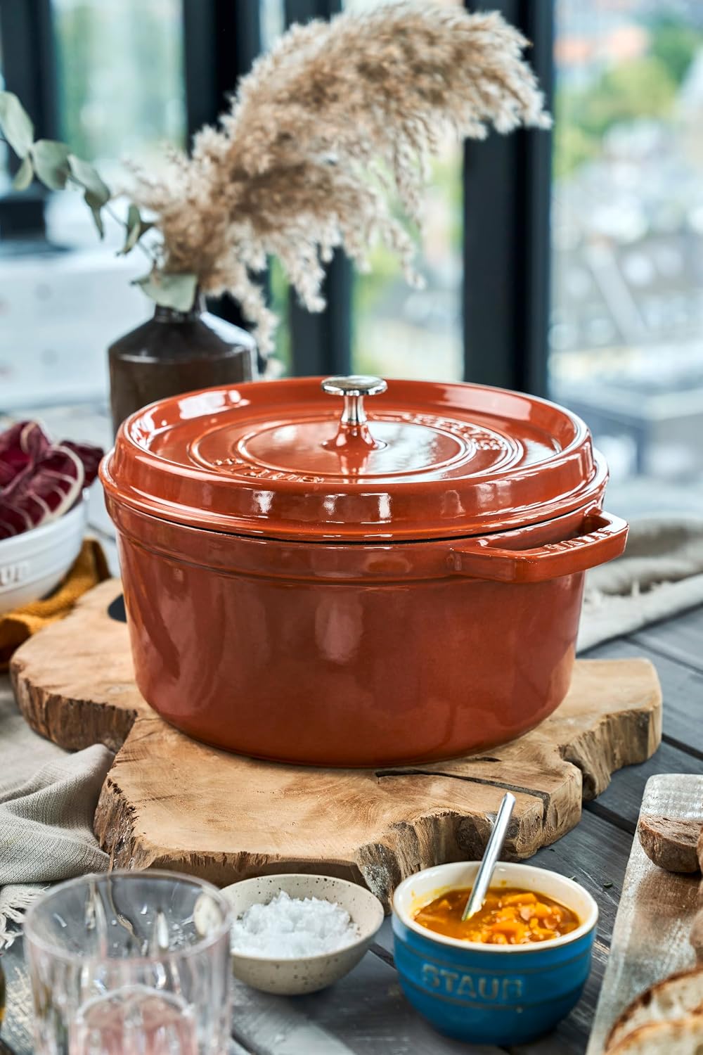 STAUB Gusseisen Bräter/Cocotte, Rund 28 cm, 6,7 L, , Zimt 28 cm, 6,7 L Zimt-Orange