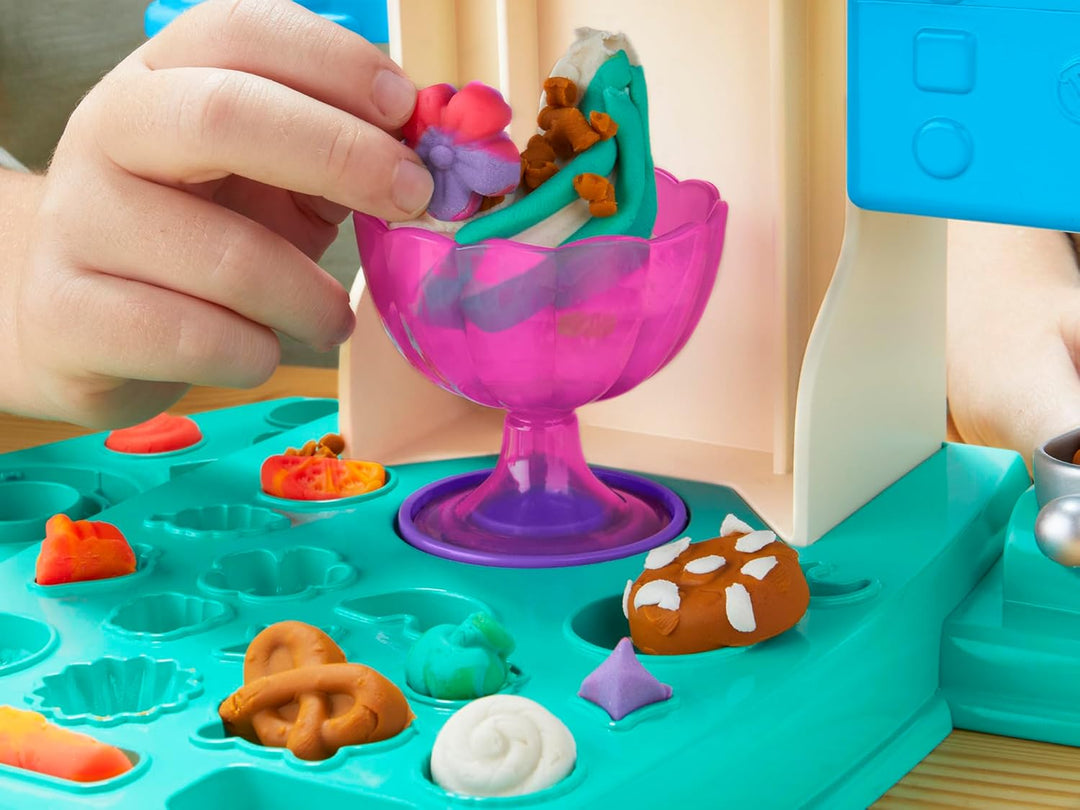 Play-Doh Bunte Regenbogen Eismaschine, 2 x 56g einfarbig & 3 x 56g zweifarbig, Spielküchen-Set mit Z