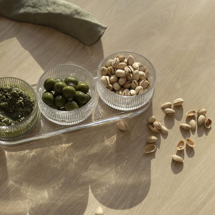 Stelton Pilastro Tapas Set aus geriffeltem Glas - 3 Glasschalen auf Glasplatte für Tapas, Oliven, Er