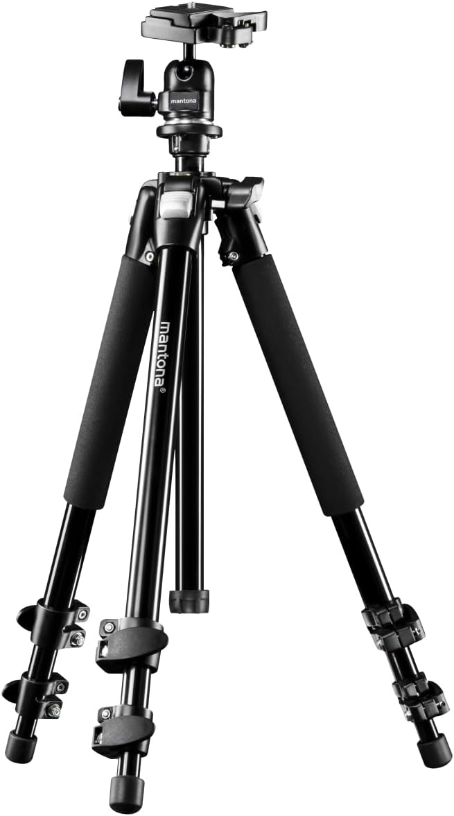Mantona Basic Scout Fotostativ, Kamerastativ bis 144cm, inkl. robuster Kugelkopf, Wasserwaage, umkeh