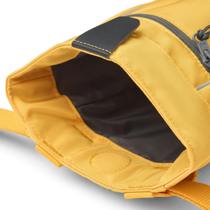 DOG Copenhagen Go Explore Leckerli-Tasche mit Kotbeutelspender, Lemon, One Size Einheitsgrösse Gelb,