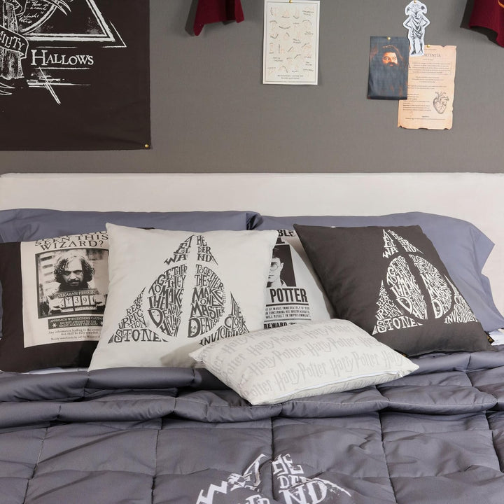 Belum Harry Potter Bettdecke, 250 g, Modell Heliquias Lettering für 135 cm Bett (235 x 270 cm) Bett