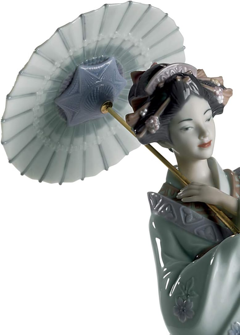 LLADRÓ Frauen-Figur Japanische Darstellung. Frau. Porzellan.