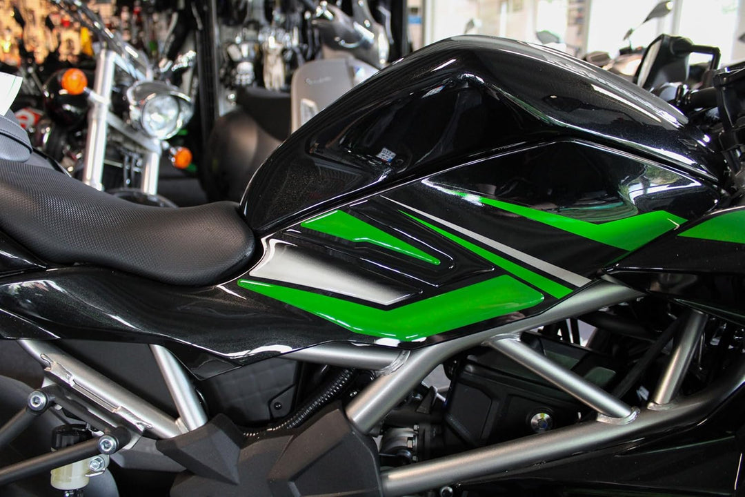 Tankpad Seitentank Pad Tankschutz Grün kompatibel für Kawasaki Z125 X801400VA Kniepad - 1, Kniepad -