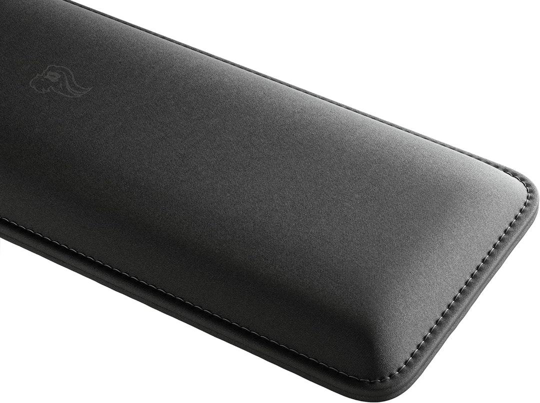 Glorious Gaming Padded Keyboard Wrist Rest (TKL, 17 mm stark) - gesteppte Ränder, glatte Stoffoberfl