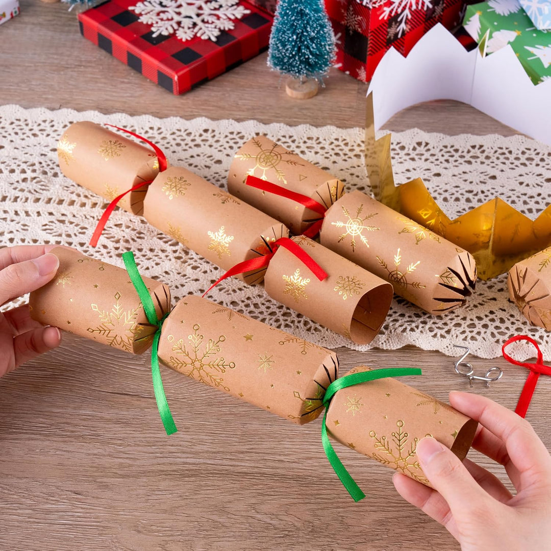 JOYIN 12er-Pack Weihnachts-Partygeschenke ohne Druckknopf Party-Tischgeschenk aus Kraftpapier mit Sc
