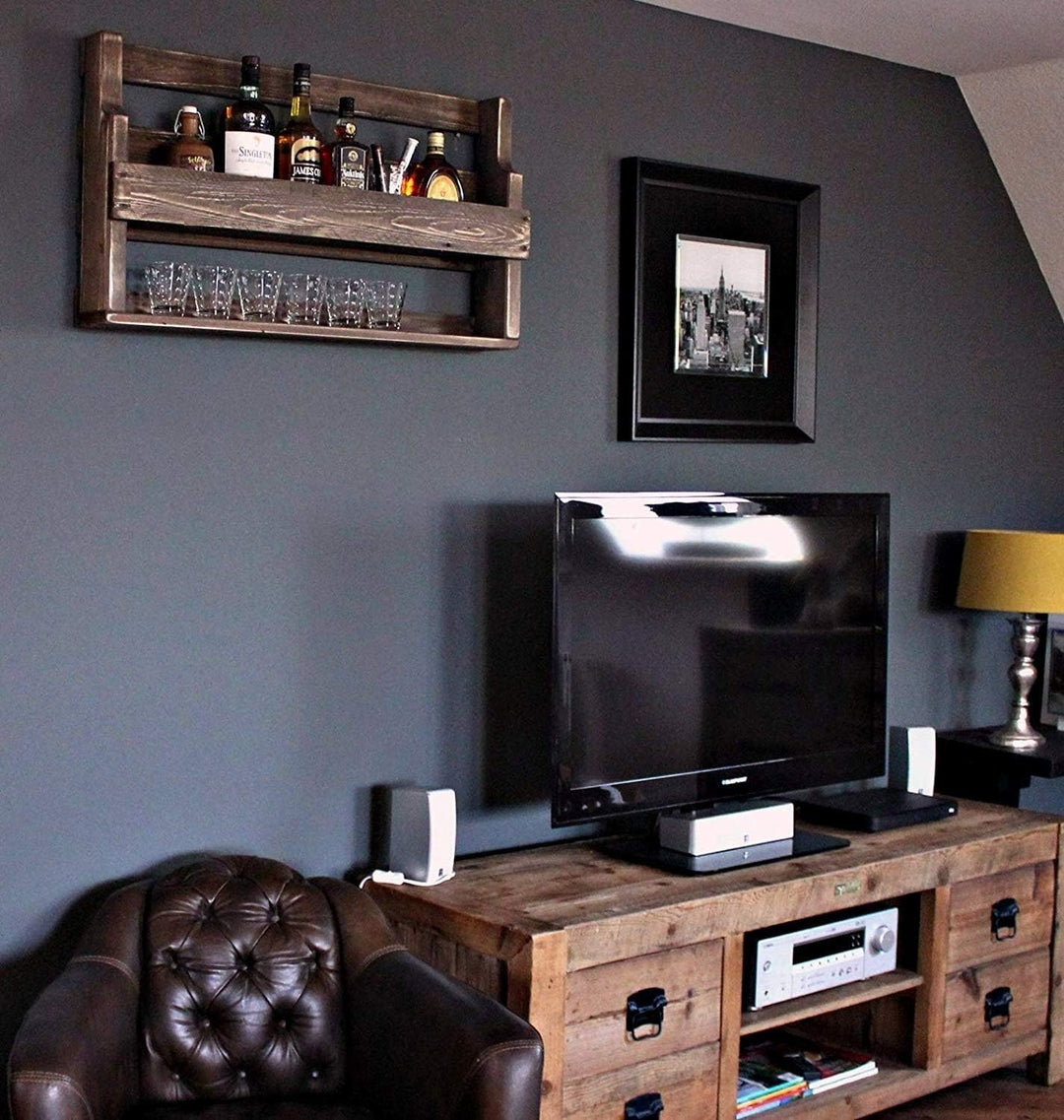 Dekorie Whisky Regal aus Holz - mit Gläserhalter - Braun - Industrie Stil - fertig montiert - Wandba