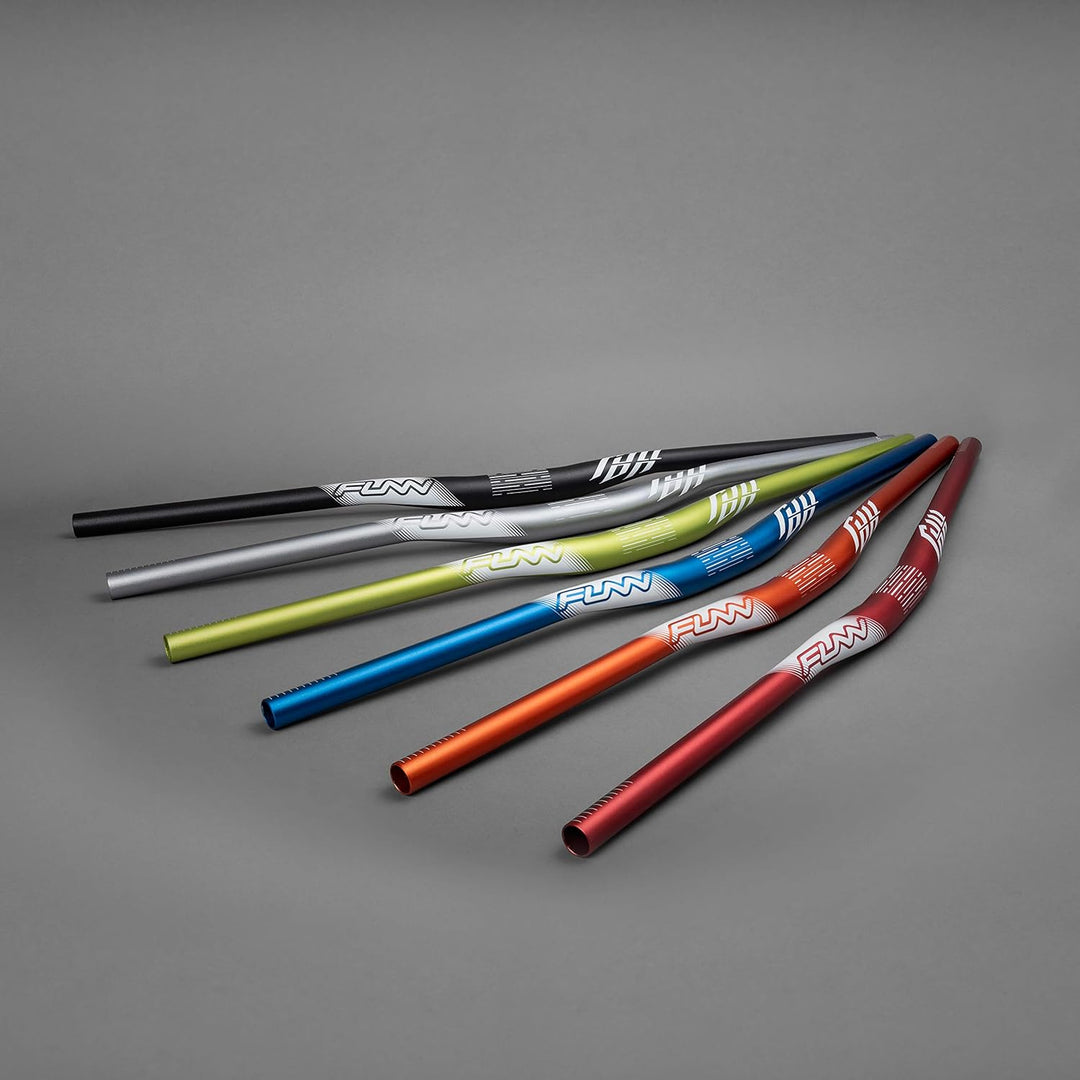 Funn Full On Mountainbike Lenker mit Lenkerklemme 35mm und Breite 785mm, robuster und leichter Legie