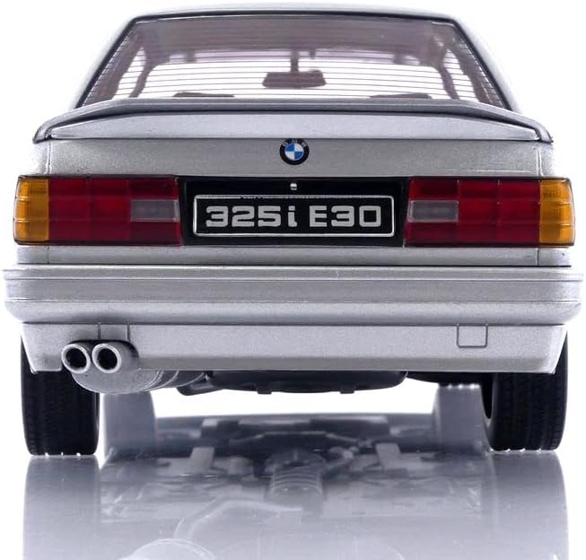 Kk Scale Models - Miniaturauto zum Sammeln, 180932S, Silber