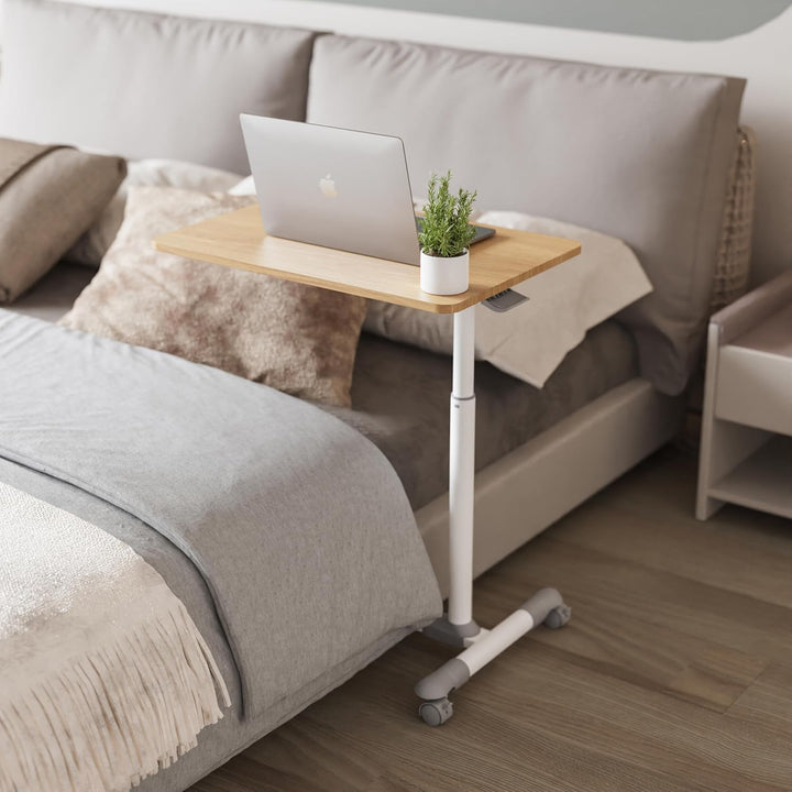 ETHU Betttisch auf Rollen, Ergonomischer Mobiler Pflegetisch 62-77 cm, Höhenverstellbarer Laptoptisc