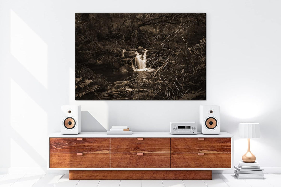 deyoli zauberhafter Wasserfall im Wald Format: 80x60 Effekt: Sepia als Leinwandbild, Motiv fertig ge