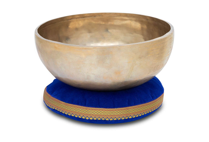 XDrum Omshanti Klangschale 25 cm Set - Gewicht: 1900g - handgemacht in Indien - ideal für Meditation