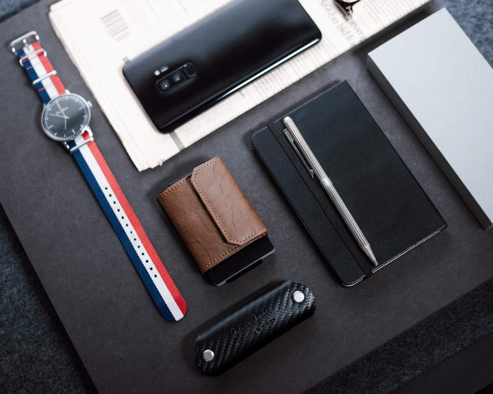 Jaimie Jacobs Minimalist Wallet Nano Boy Pocket Mini Geldbörse aus Textil mit Zugband schmaler Karte