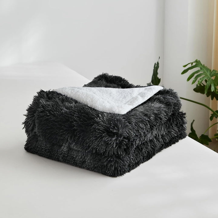Wajade Kunstfelldecke – Sherpa Schafdecke – Comfort Luxuriöse Flauschige Kuscheldecke – weiche Decke