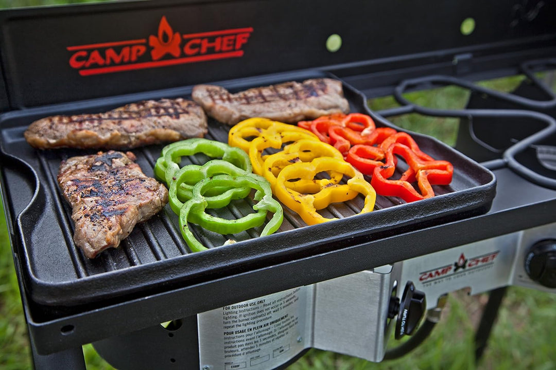Camp Chef Wendbare Grillplatte aus bereits eingebranntem Gusseisen, Kochfläche 35,6 cm x 40,6 cm