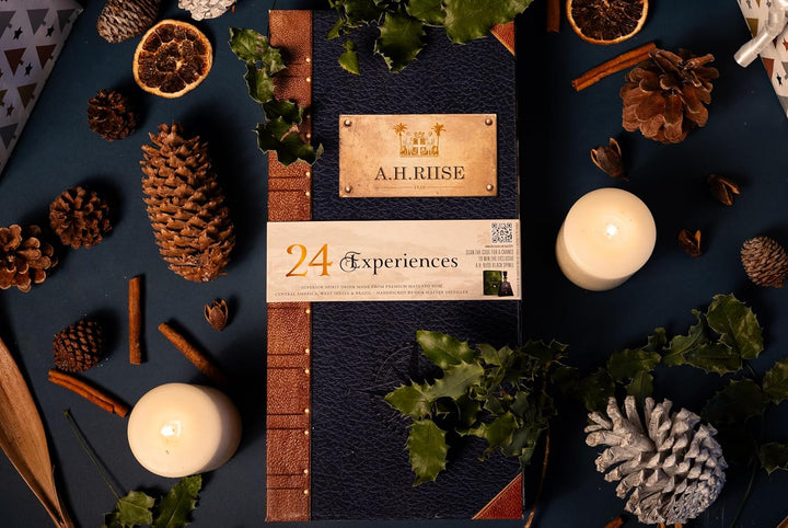 A.H.Riise Adventskalender | Rum-Genuss in der Adventszeit | 24 exquisite Mini-Flaschen | Dänische Tr
