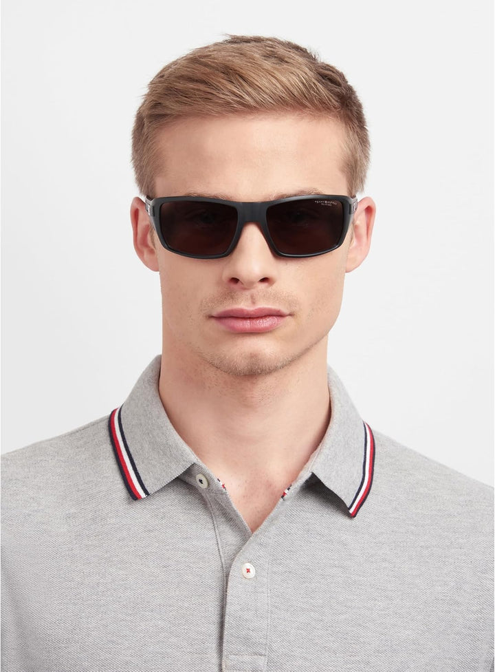 Tommy Hilfiger Unisex Sunglasses 62/18/120 Matte Black/Grey Polarized, 62/18/120 Matte Black/Grey Po