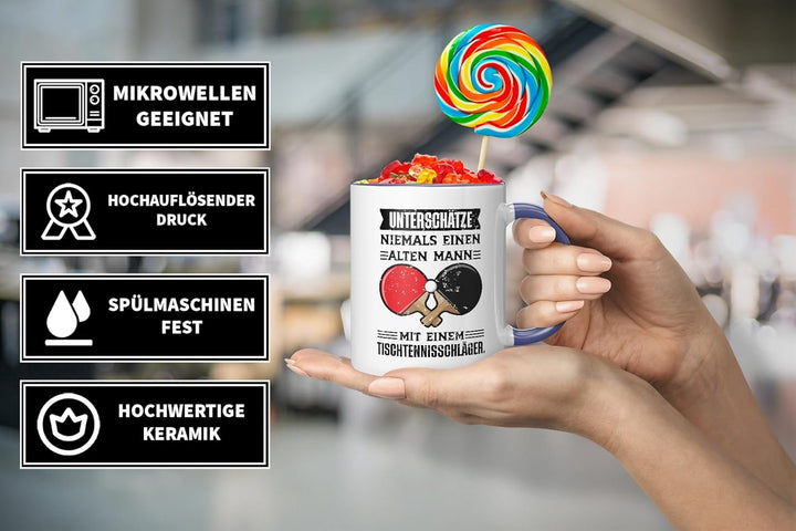 Lustige Tischtennis Tasse | Unterschätze niemals einen alten Mann mit einem Tischtennisschläger | Ge