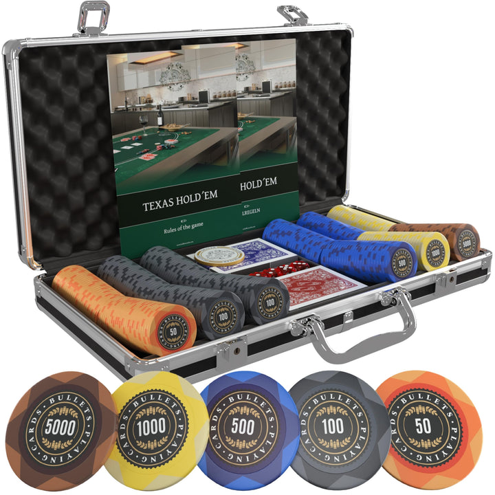 Bullets Playing Cards | Pokerkoffer „Adriana“ mit 300 Clay Pokerchips 14g | Pokerset mit Karten, Wür