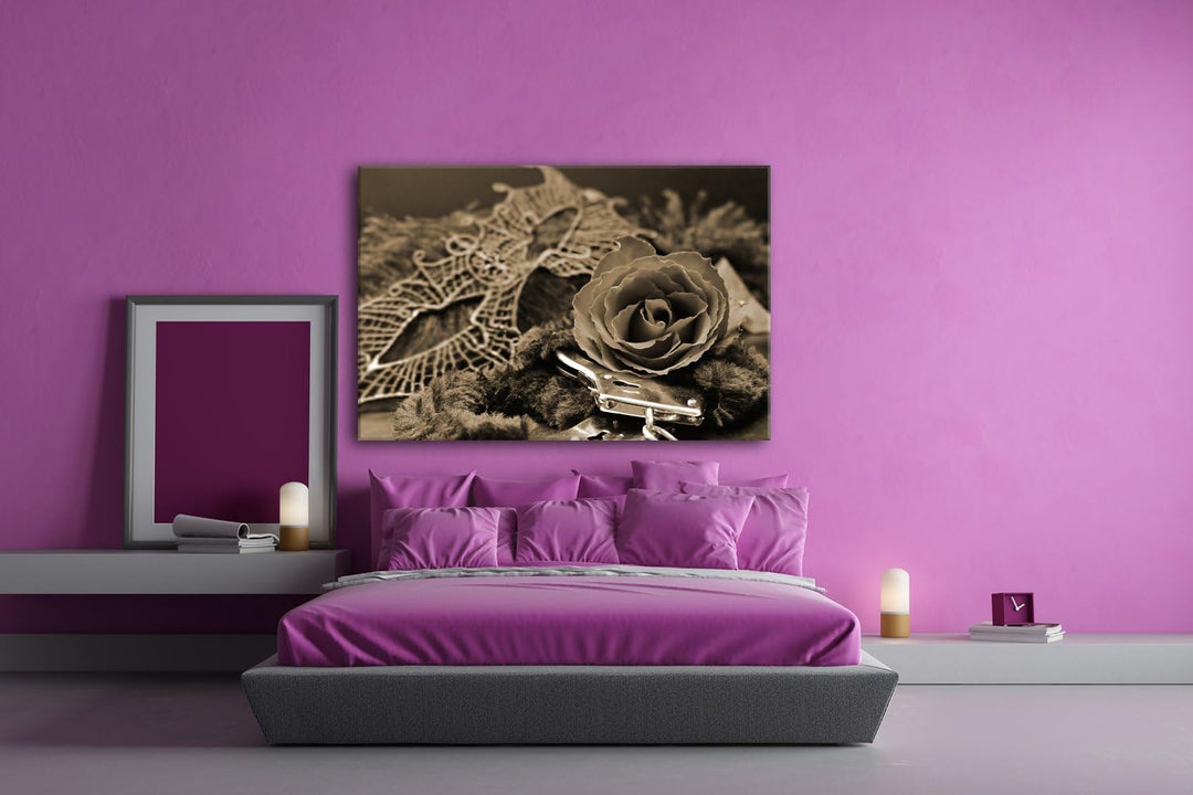 deyoli Handschellen Maske und eine Rose Format: 80x60 Effekt: Sepia als Leinwand, Motiv fertig gerah