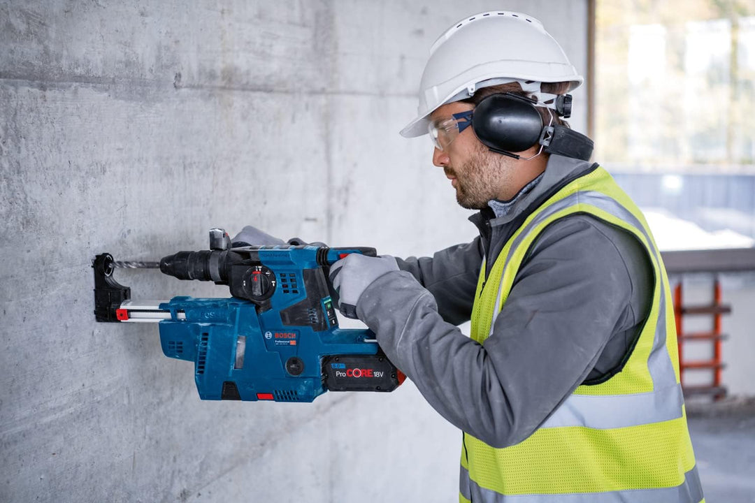 Bosch Professional 18V System Akku Bohrhammer GBH 18V-28 CF (inkl. Zusatzhandgriff, Fetttube, Schnel