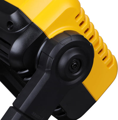 DEWALT LED Compacta XR 18V/12V 2.000 lúmenes sin cargador/batería, Multicolor